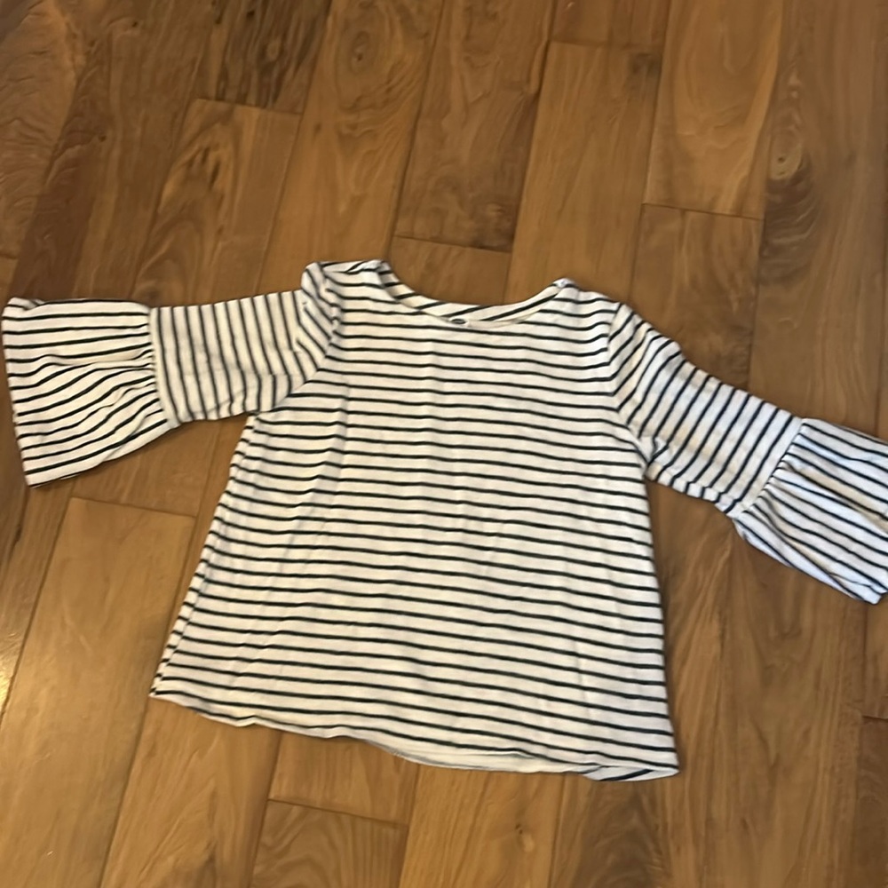 Girls Old Navy top, size XL (14)